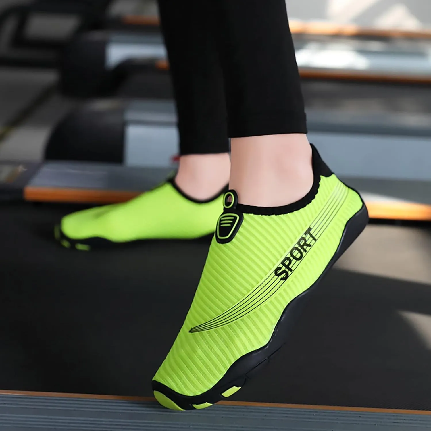 Barefoot Water Shoes Quick Dry Aqua Socks Non Slip Swim Surf Beach Yoga Camping Boating River Pool Sport Men Women Spring Shoe for Women 2025