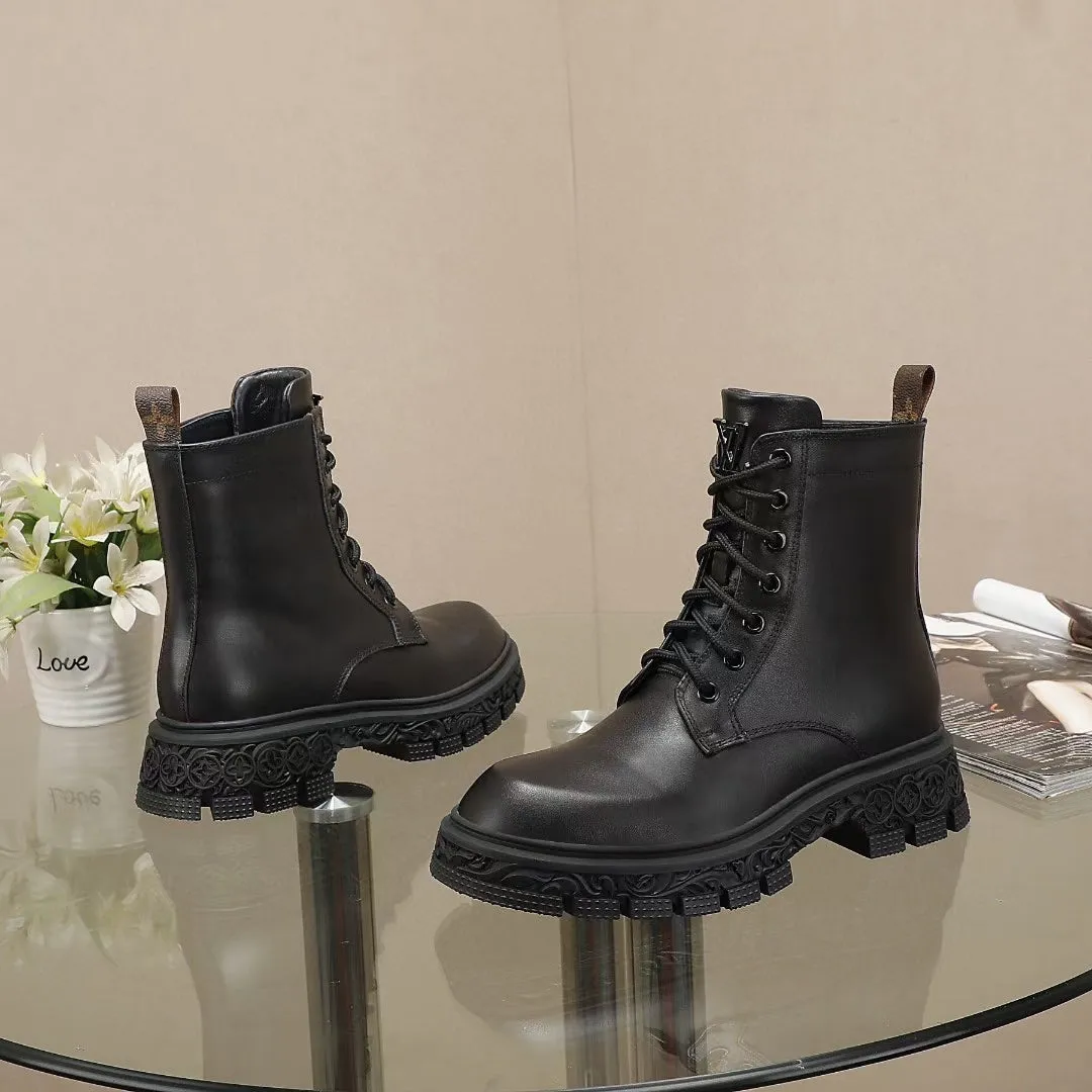 High Quality  LUV BOOTS 003
