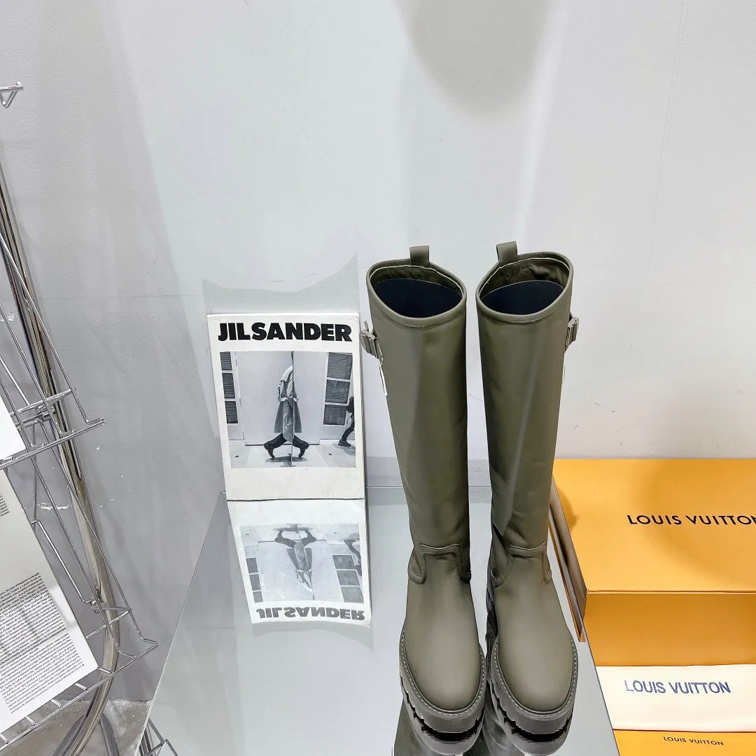 High Quality  LUV BOOTS 016