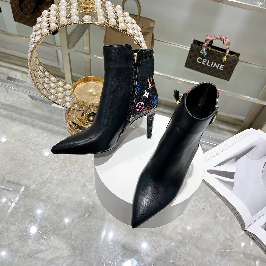 High Quality  LUV BOOTS 025