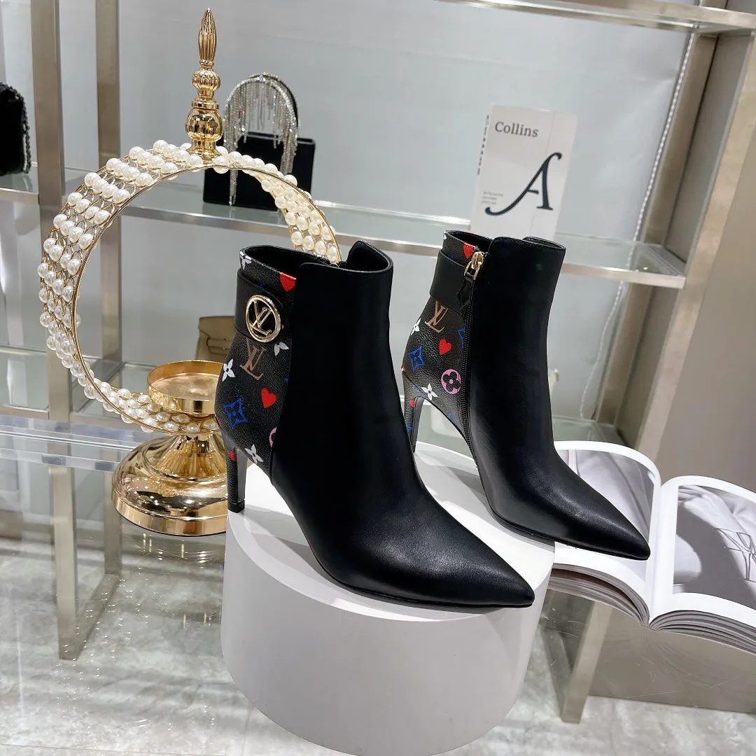 High Quality  LUV BOOTS 025