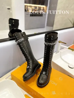 High Quality  LUV BOOTS 031