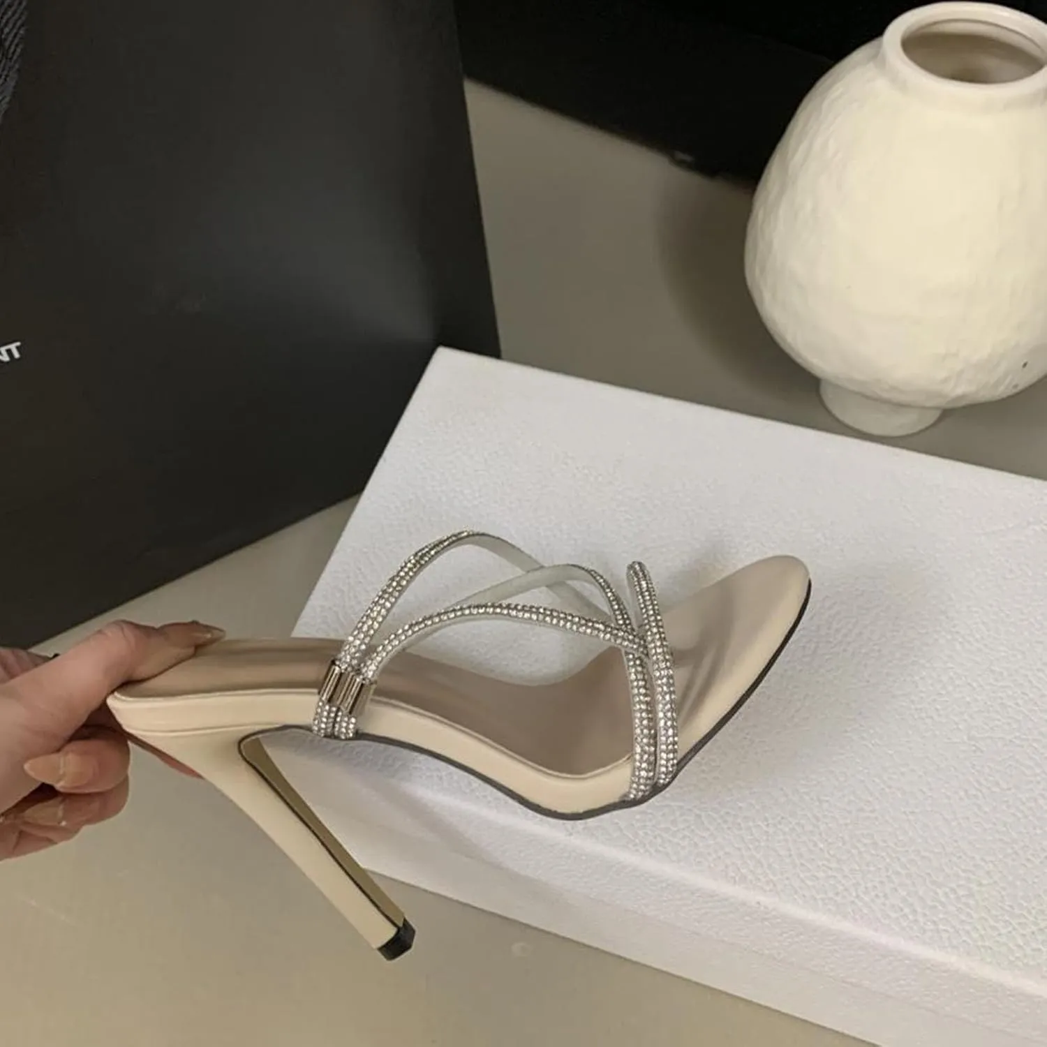 One-Foot Hollow Sandals, Stiletto Heels Rhinestones One-Strap Open-Toe Breathable High Heels Rubber Sole Comfortable Simple And Fashionable