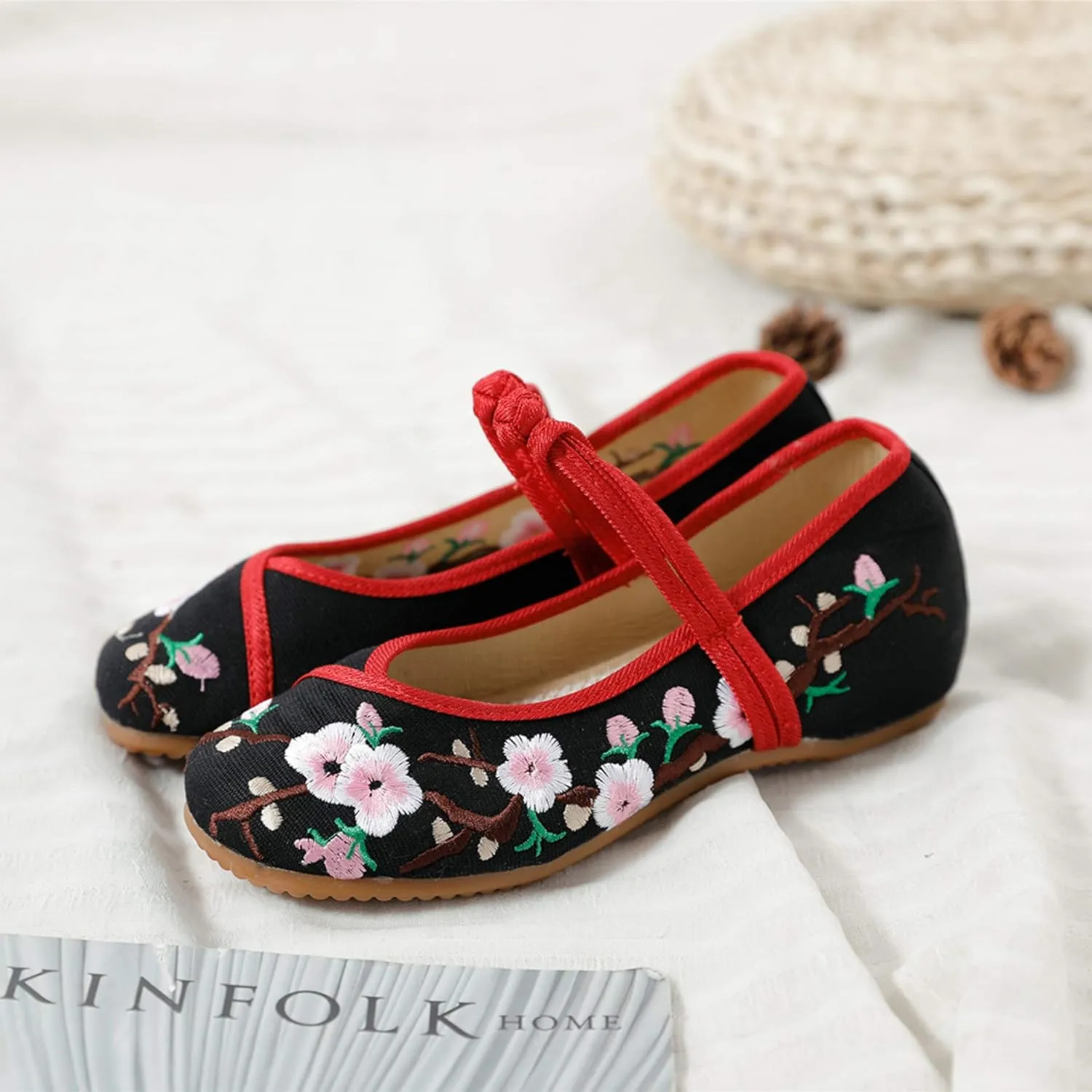 Stunner Women's Vintage Embroidered Shoes Comfortable Flat Shoes Mary Jane Shoes