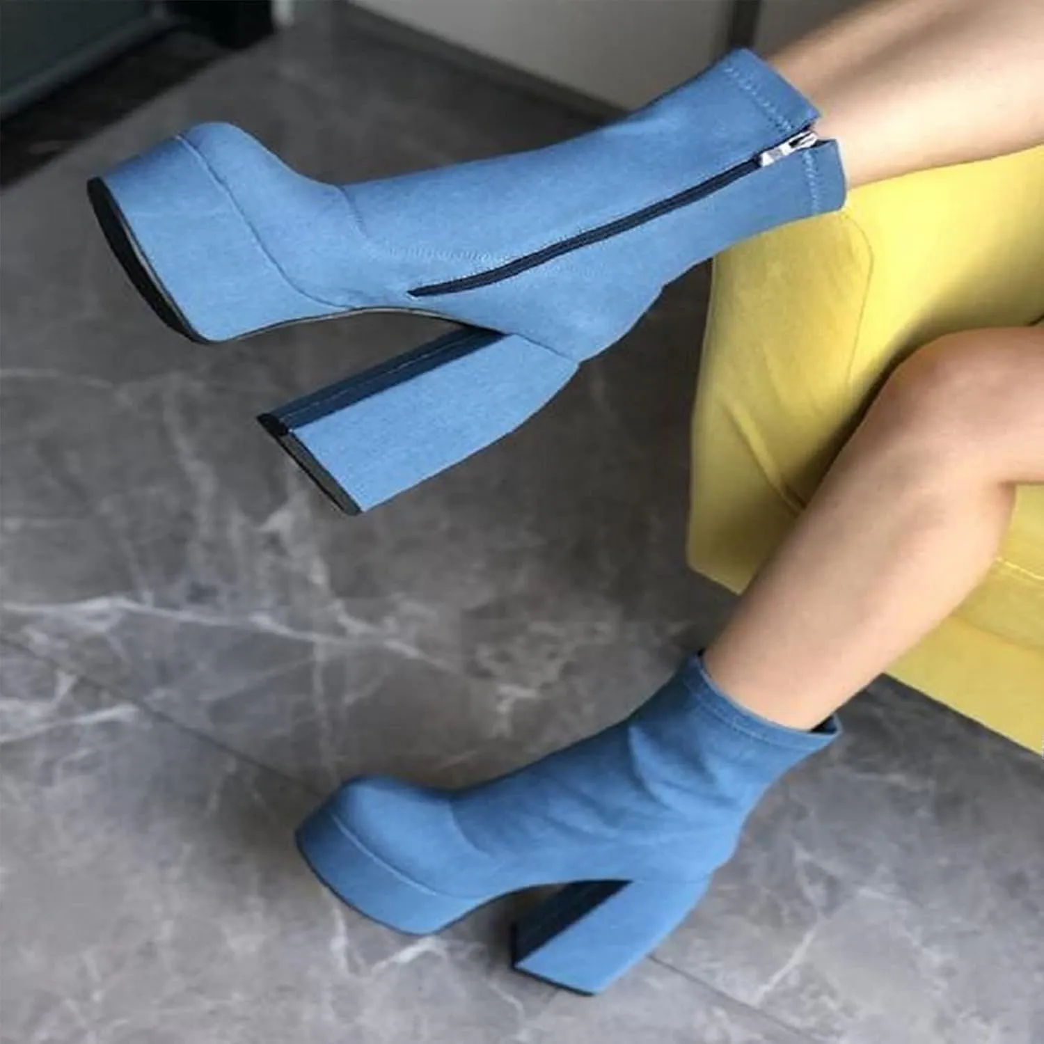 Yolkomo Women's Chunky Heel Knee High Platform Boots